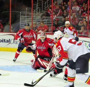 Vokoun shutout Panthers