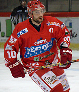 Lino De Toni Lino De Toni Italian hockey