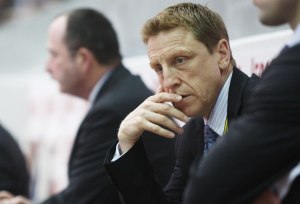 Coach Glen Hanlon
