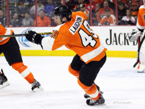 Scott Laughton (Amy Irvin / The Hockey Writers)