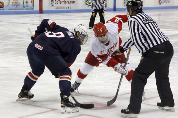 Jack Eichel tracker (Maya Devereaux, Flickr)
