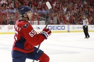 Andre Burakovsky celebrates against the New York Rangers (Geoff Burke-USA TODAY Sports)