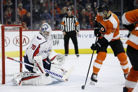 Carsen Twarynski Braden Holtby