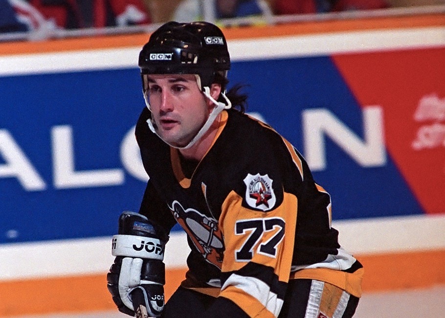 Today in Hockey History: Oct. 17