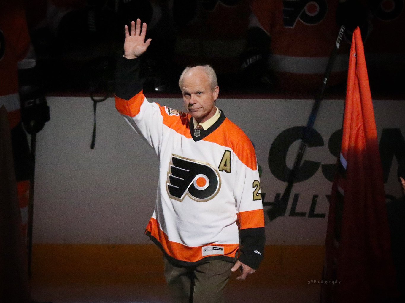 Today in Hockey History: Aug. 19