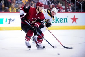 Defenseman Klas Dahlbeck (Matt Kartozian-USA TODAY Sports)