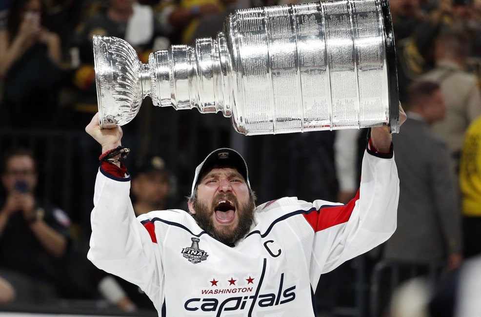 Today in Hockey History: June 7