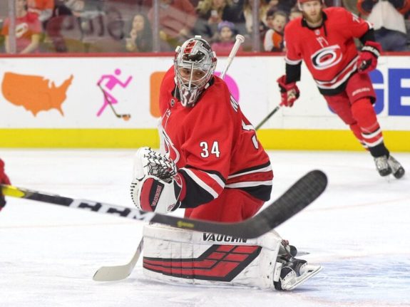 Petr Mrazek, Carolina Hurricanes