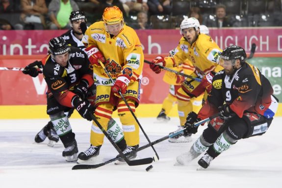Justin Krueger, Toni Rajala, Jan Mursak