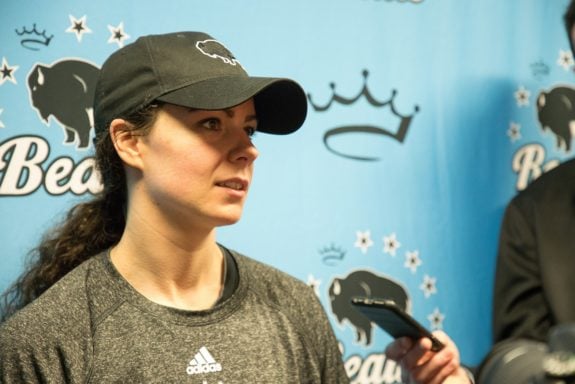 Shannon Szabados Buffalo Beauts