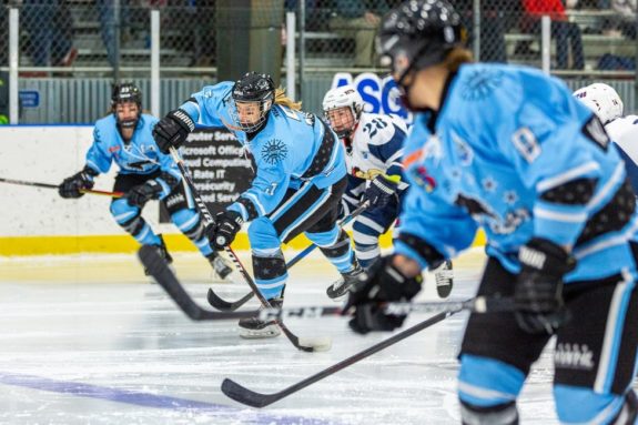 Lenka Čurmová Buffalo Beauts