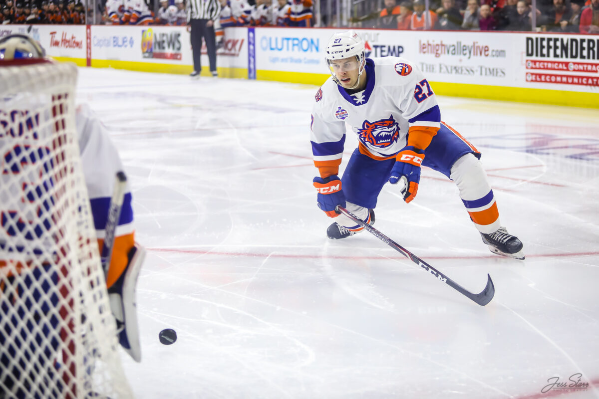Parker Wotherspoon Bridgeport Sound Tigers
