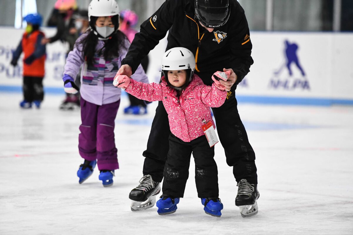 Hunt Armory Ice Rink, Pittsburgh Penguins