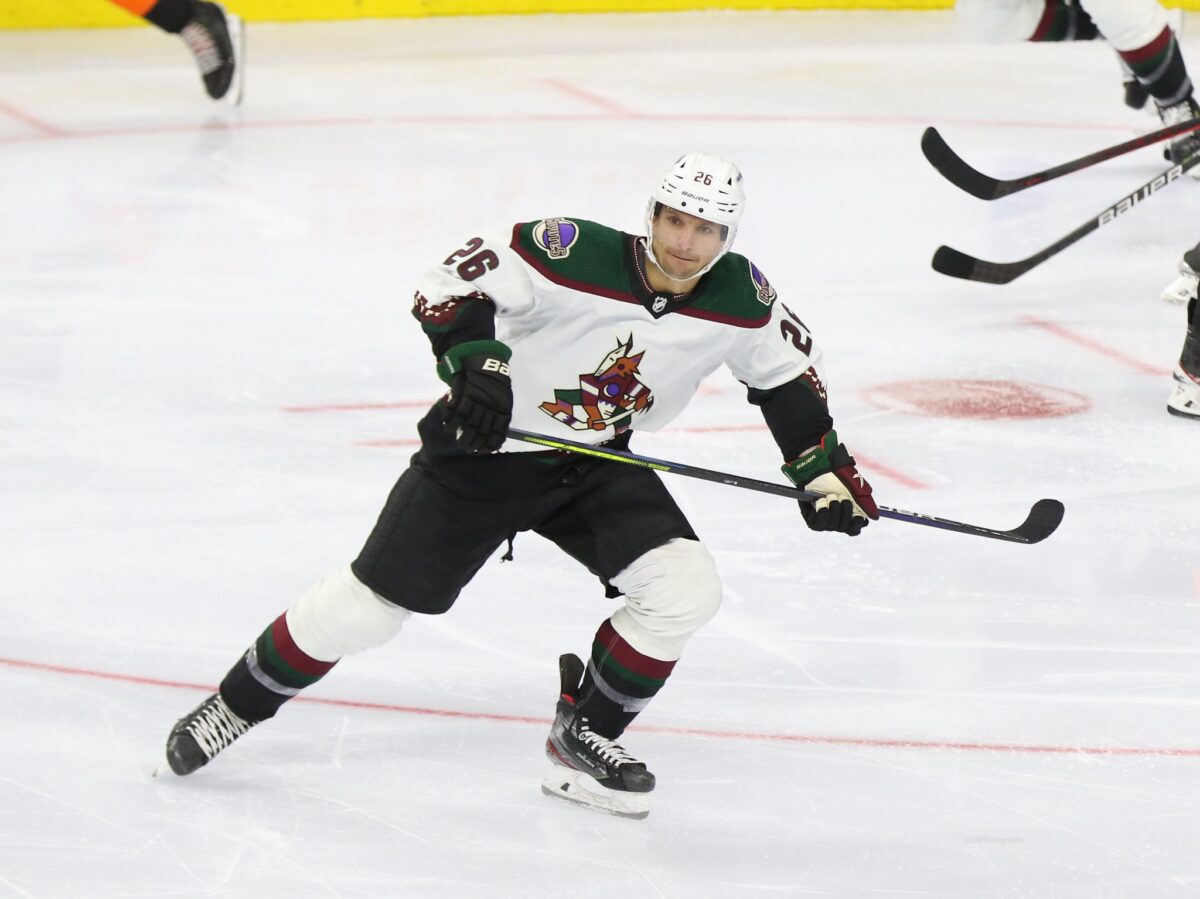 Antoine Roussel Arizona Coyotes