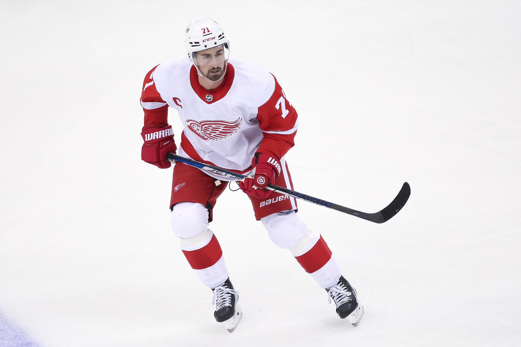 Dylan Larkin Might Still Be a Red Wing on Opening Night