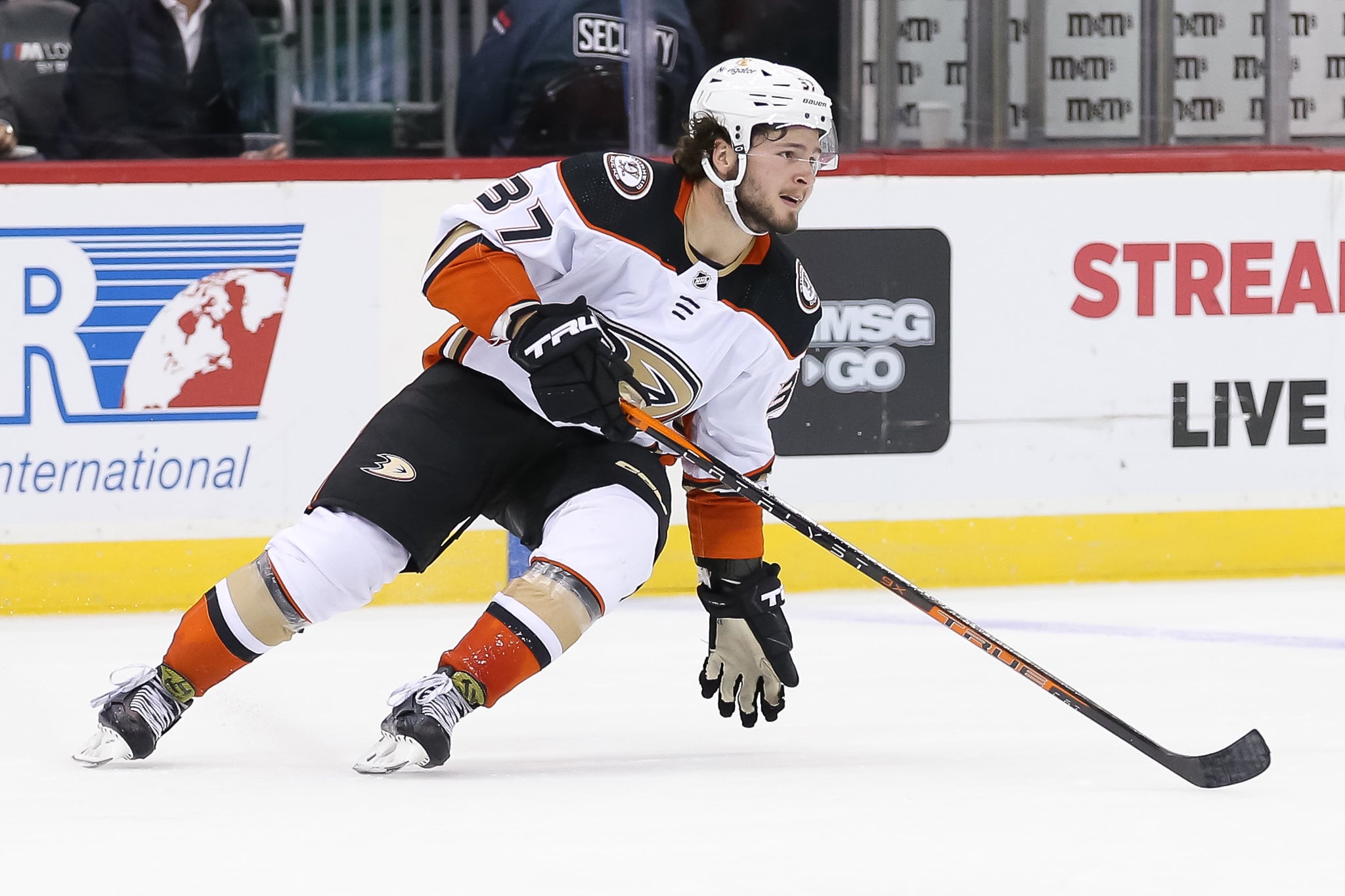 Should the Maple Leafs Start a Retool with Struggling Ducks Star?