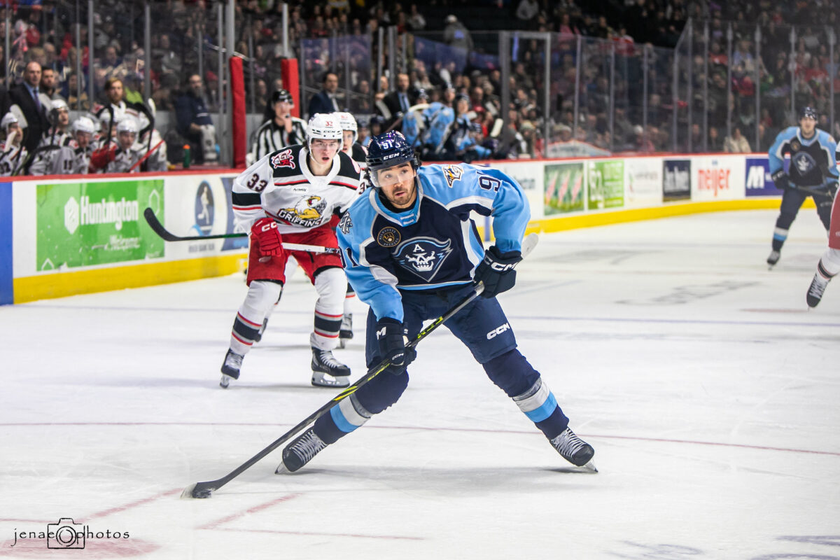 Kiefer Sherwood Milwaukee Admirals