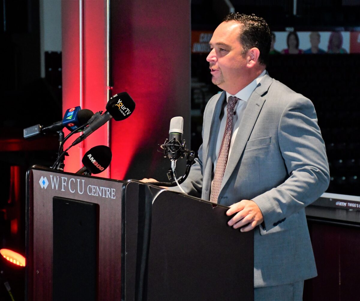 Windsor Spitfires' GM Bill Bowler
