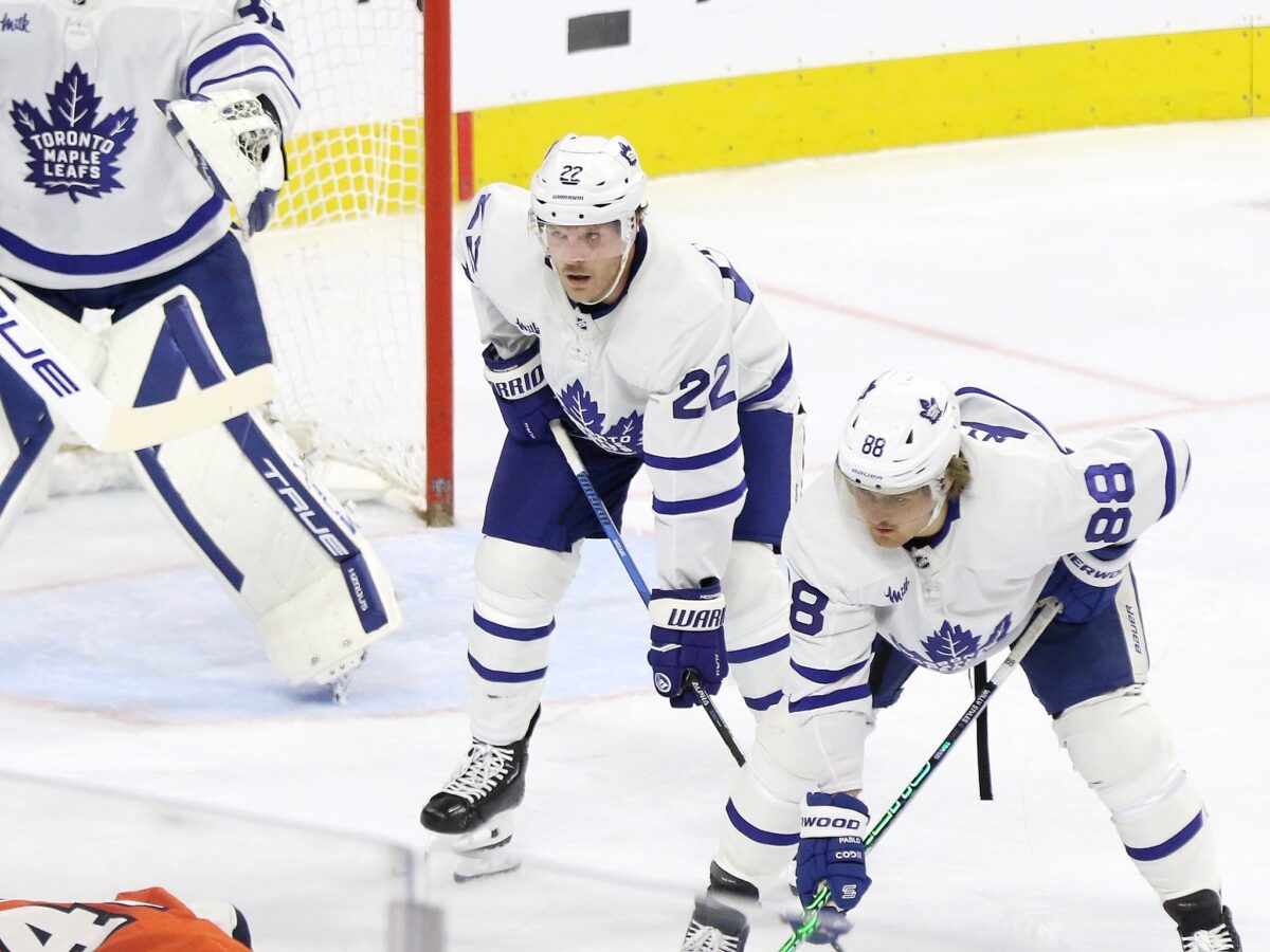 Jake McCabe Toronto Maple Leafs