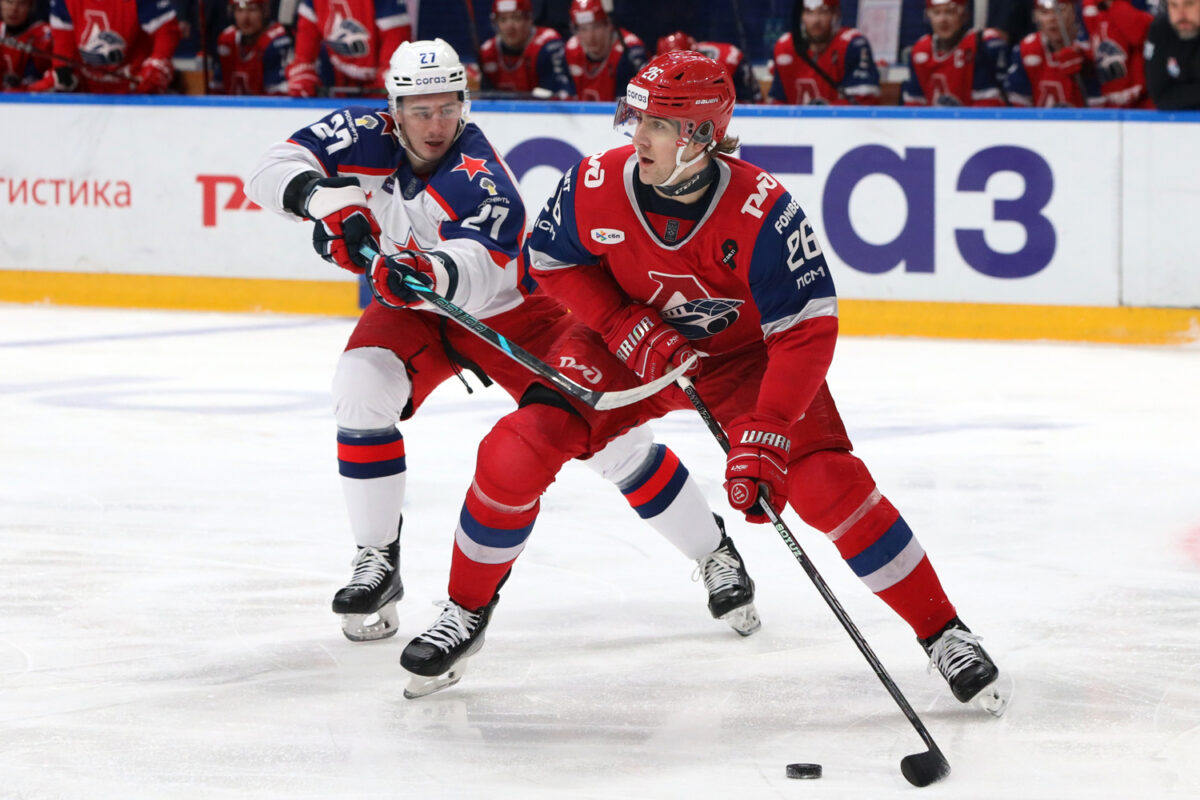 Dmitri Simashev HC Lokomotiv