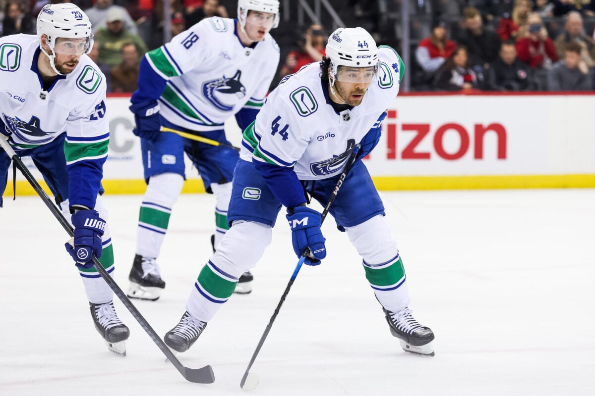 Kiefer Sherwood Vancouver Canucks