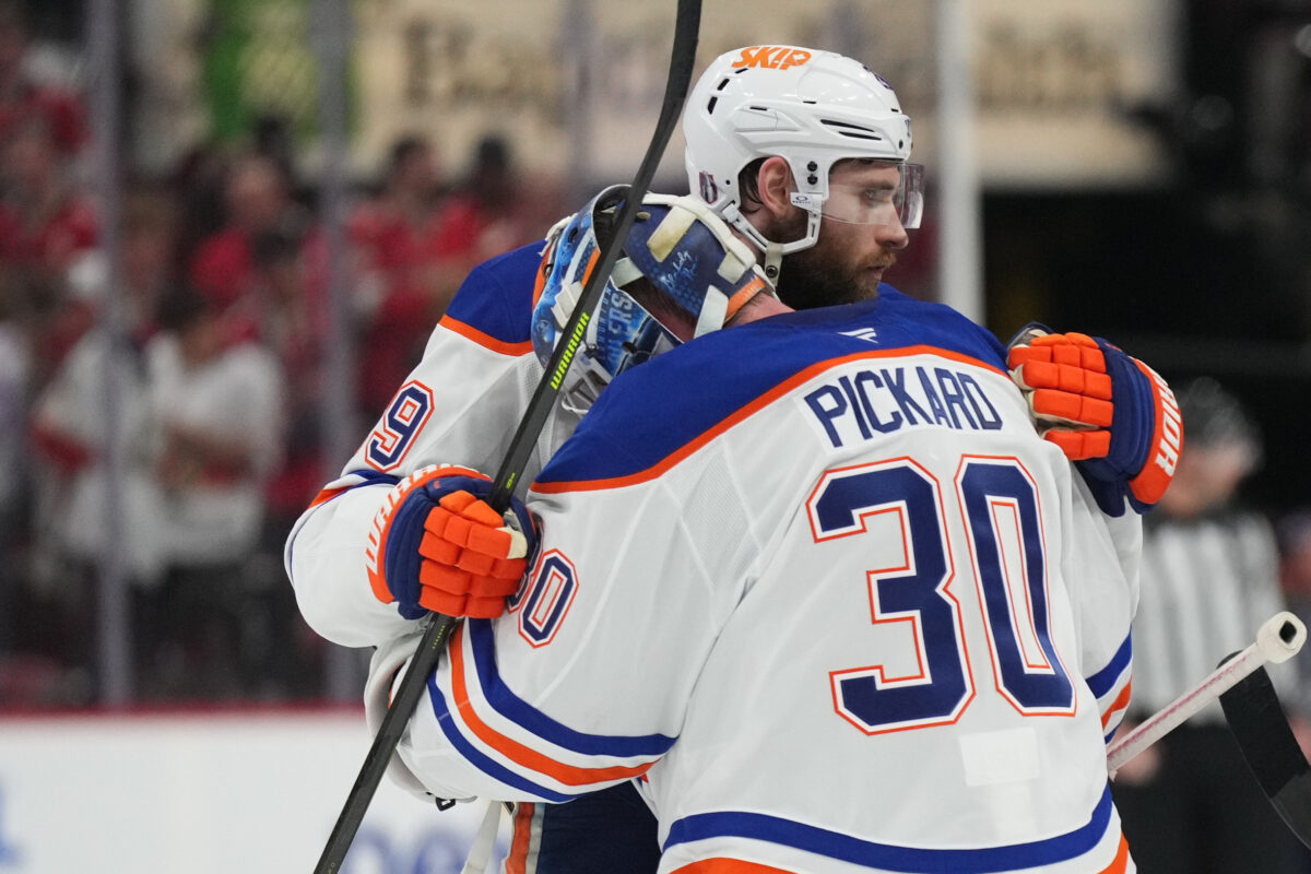 Calvin Pickard Leon Draisaitl Edmonton Oilers