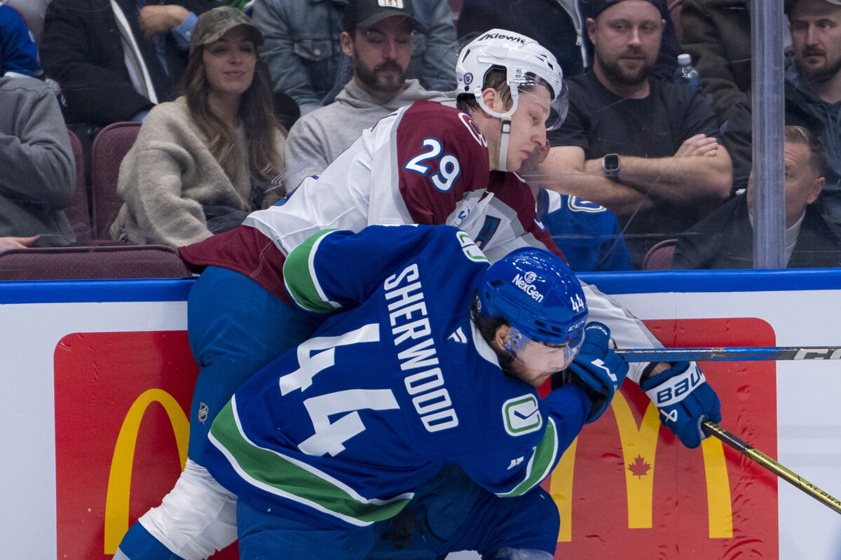 Kiefer Sherwood Vancouver Canucks Nathan MacKinnon Colorado Avalanche