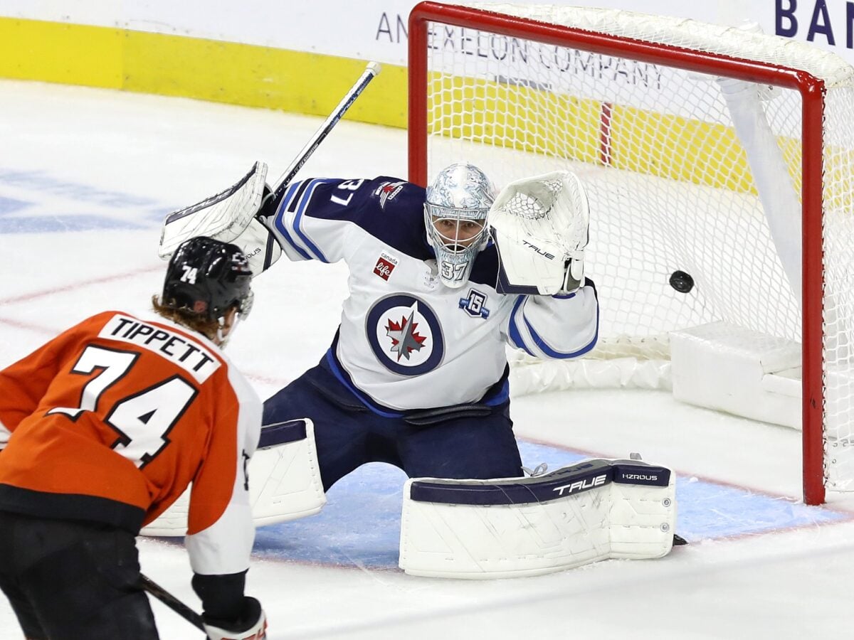 Connor Hellebuyck Winnipeg Jets