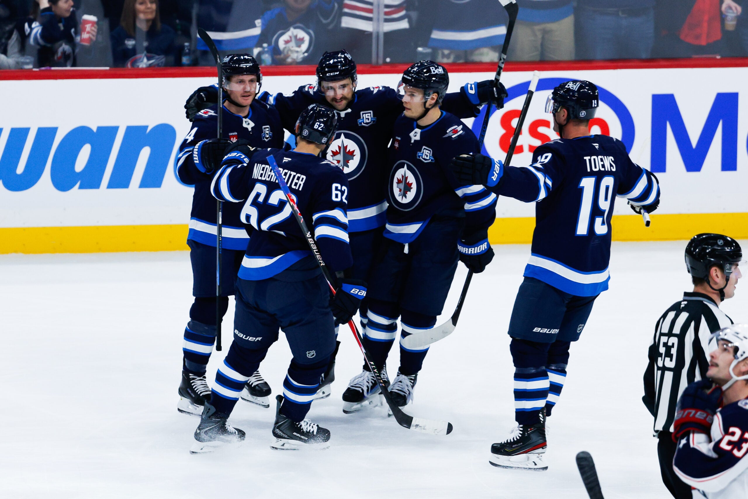 Jets Week Ahead: Schedule & Storylines – Hellebuyck Trade, Mercer Arrival and Morrissey Injury