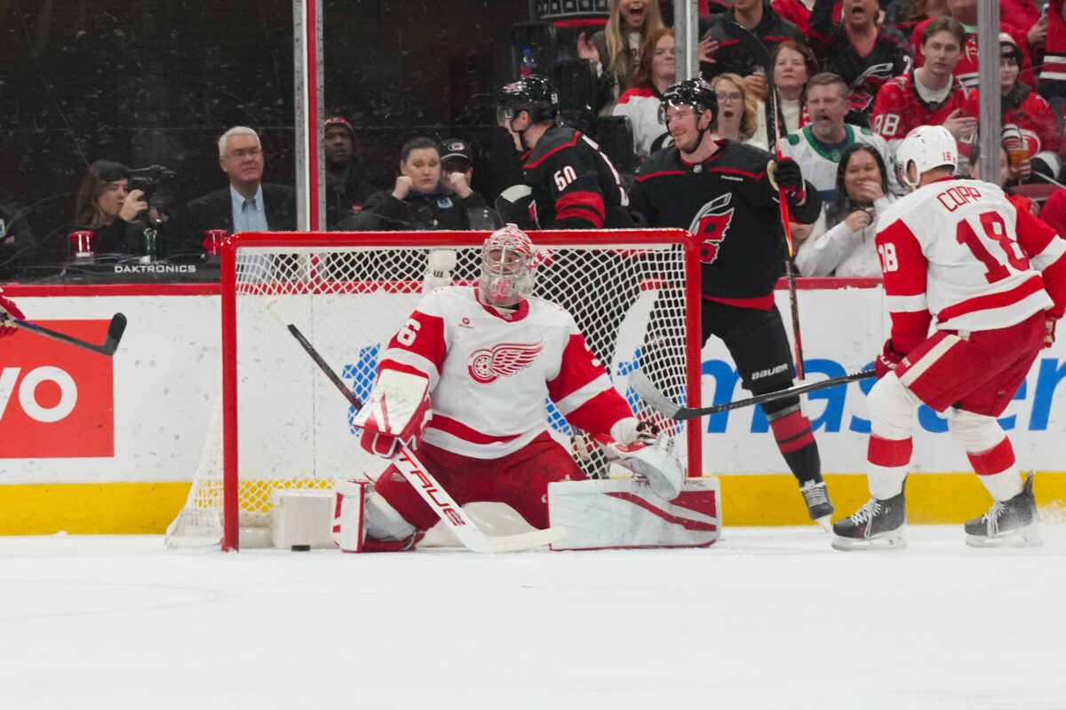 Eric Robinson Carolina Hurricanes