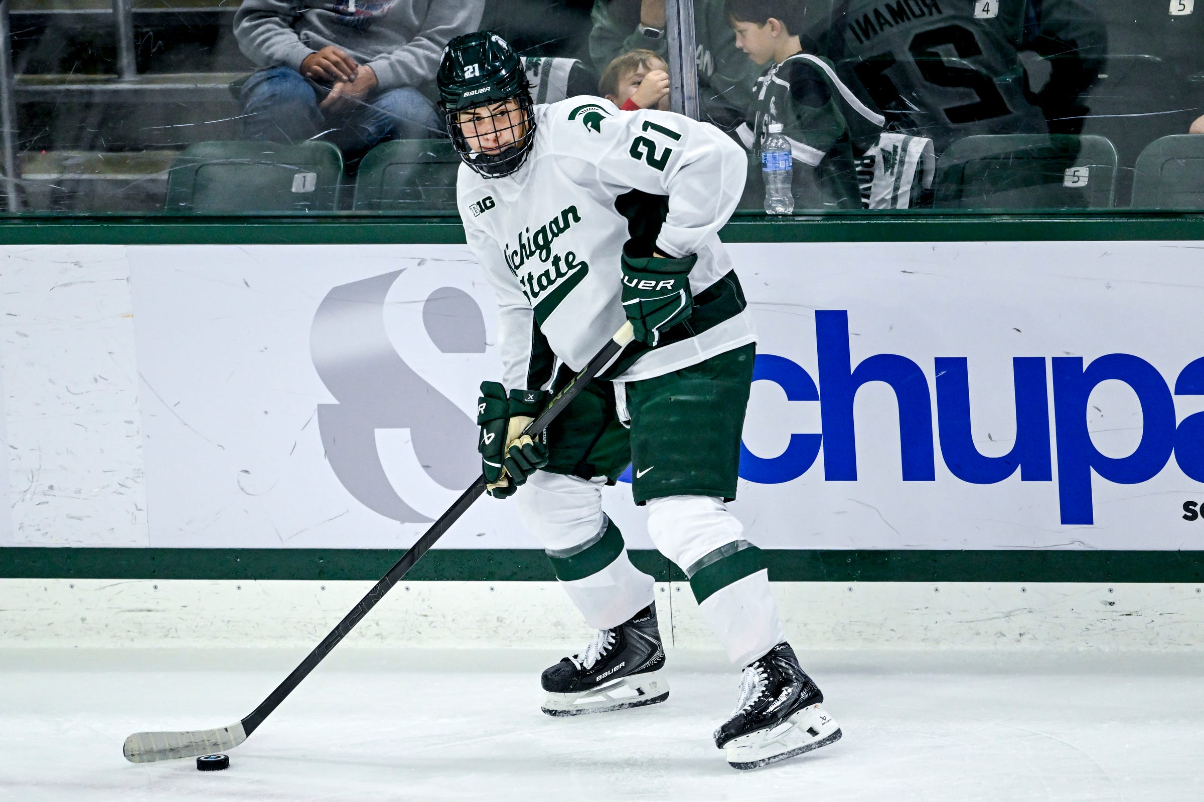 Canucks Prospects Report: Romani & Lansing Make It to NCAA Regionals