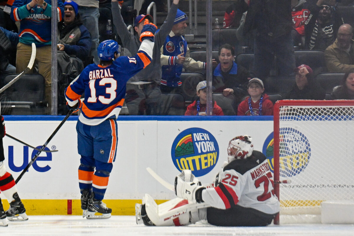 Mathew Barzal New York Islanders