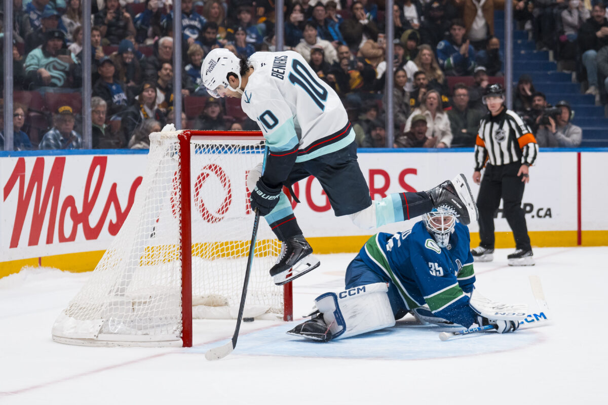 Matty Beniers Seattle Kraken Thatcher Demko Vancouver Canucks