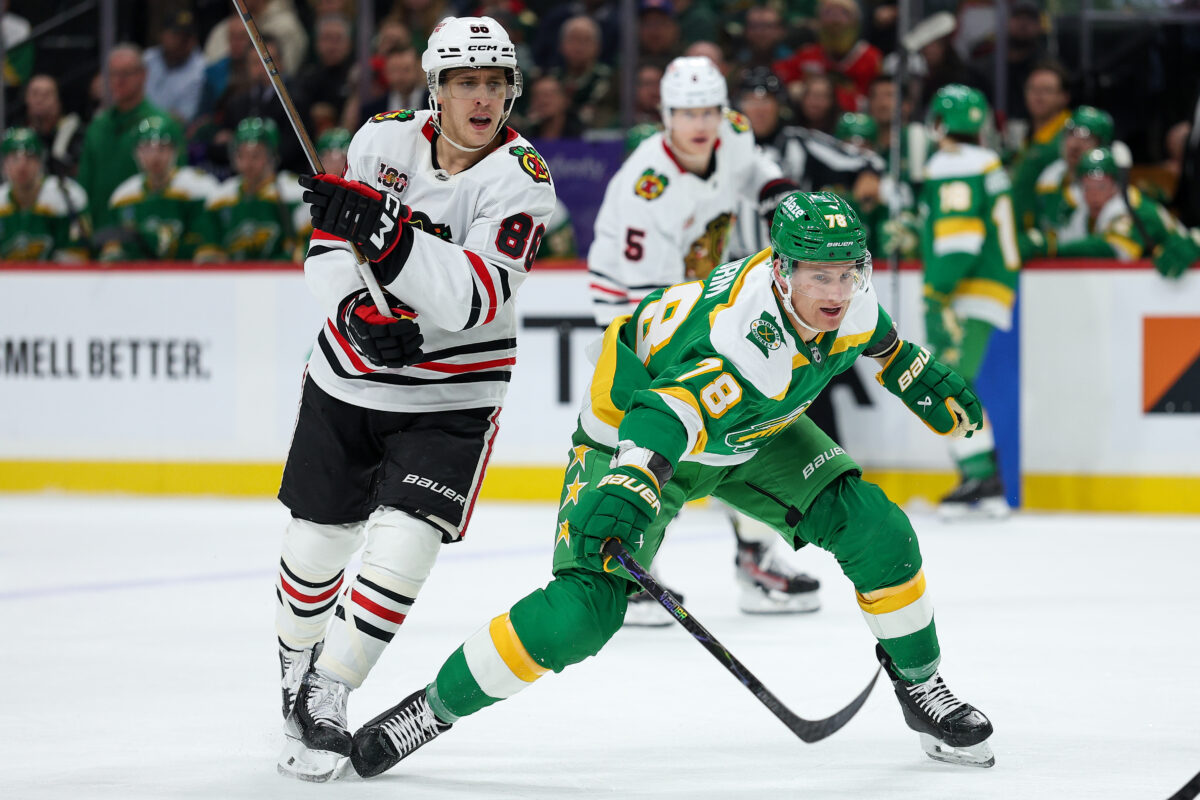 Teuvo Teravainen Chicago Blackhawks Nico Sturm Minnesota Wild