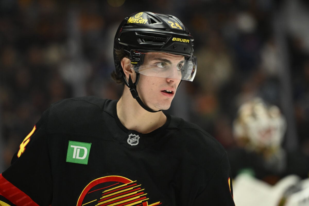 Zeev Buium Vancouver Canucks