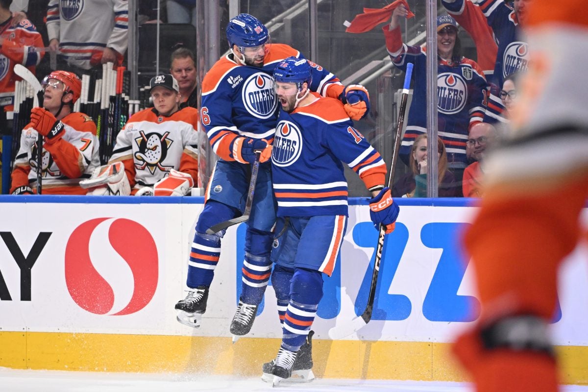 Jason Dickinson Jake Walman Edmonton Oilers