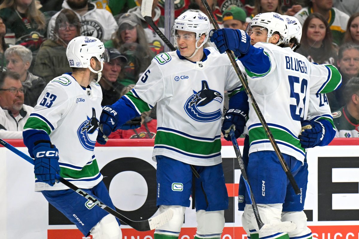 Tom Willander Vancouver Canucks