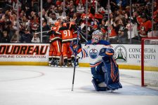 NHL Rumors: Canucks GM, Tkachuk Trade, Oilers OT Call, Kopitar Done