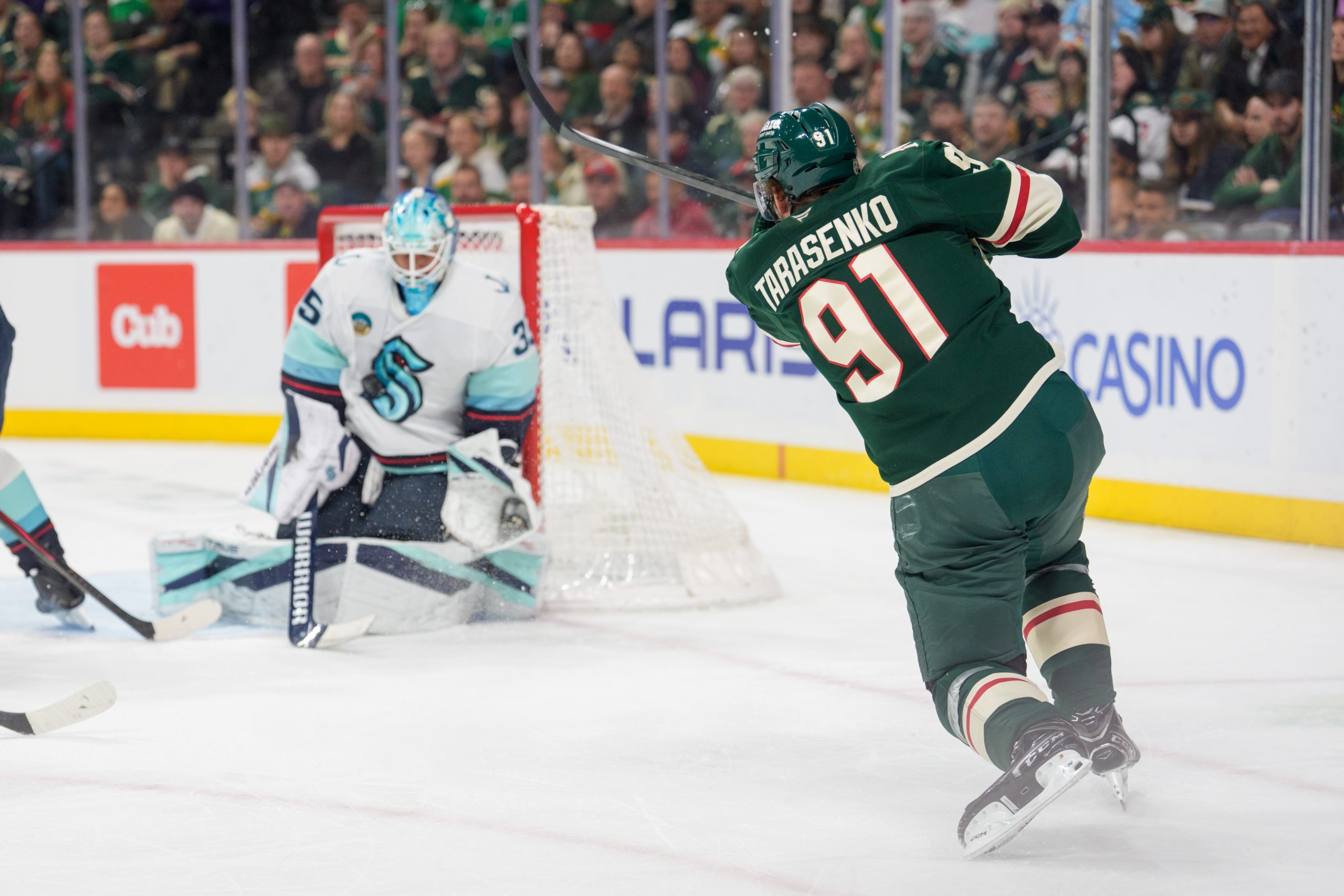 4 Remaining Free Agent Forwards the Oilers Should Target