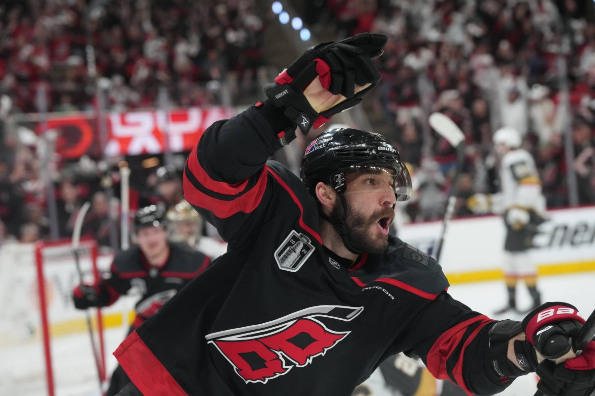 Shayne Gostisbehere Carolina Hurricanes