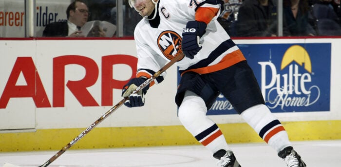 8 Times NHL Stars Forced Trades Out of Town