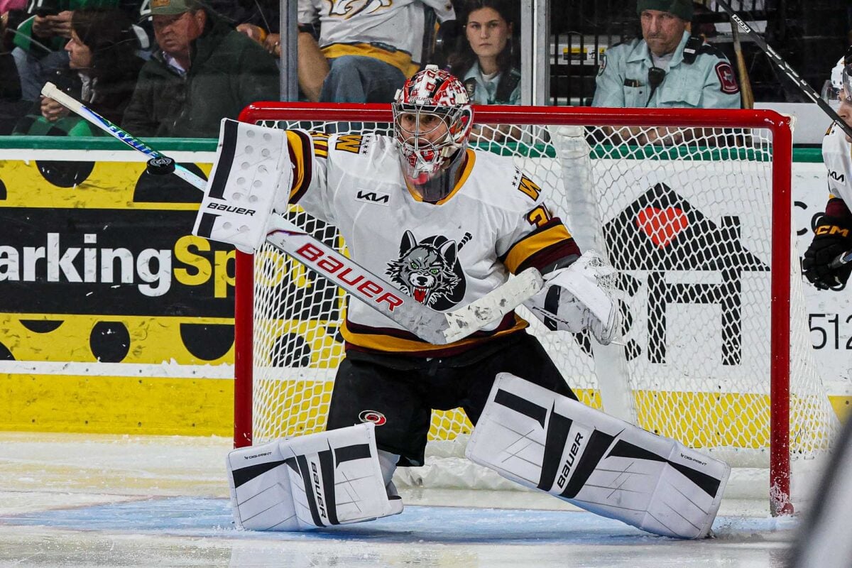 Cayden Primeau Chicago Wolves