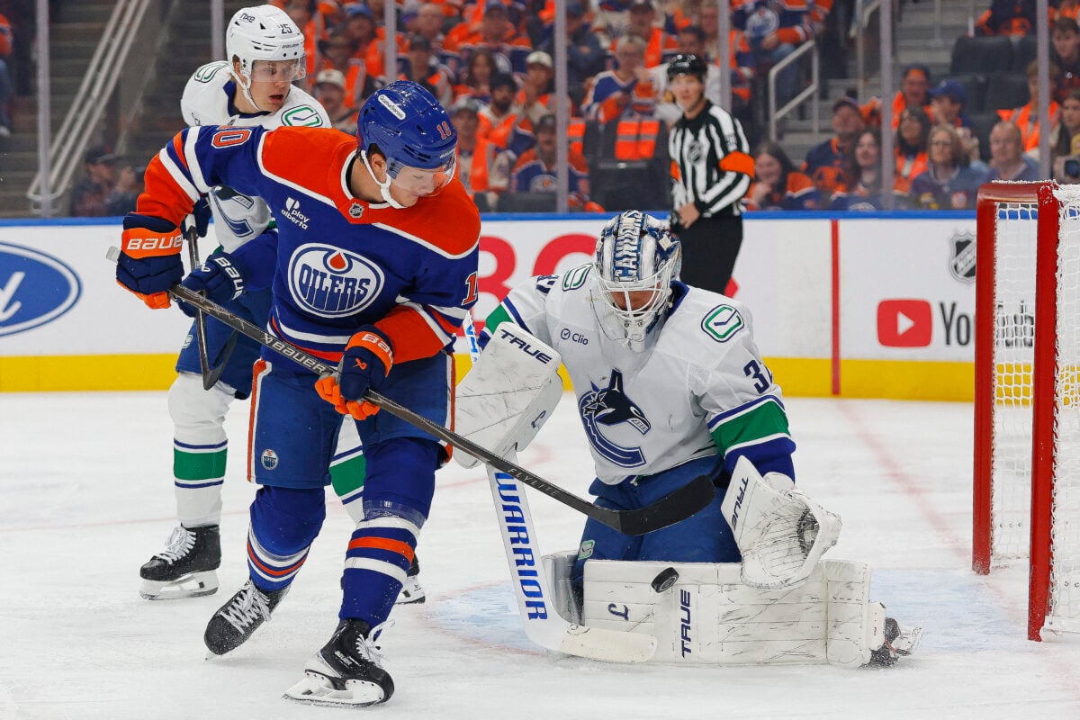 Kevin Lankinen Vancouver Canucks