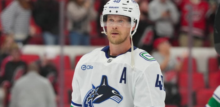 Elias Pettersson’s 5-Game Point Streak Brings Excitement to Canucks Rebuild