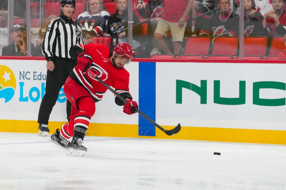 Shayne Gostisbehere Carolina Hurricanes