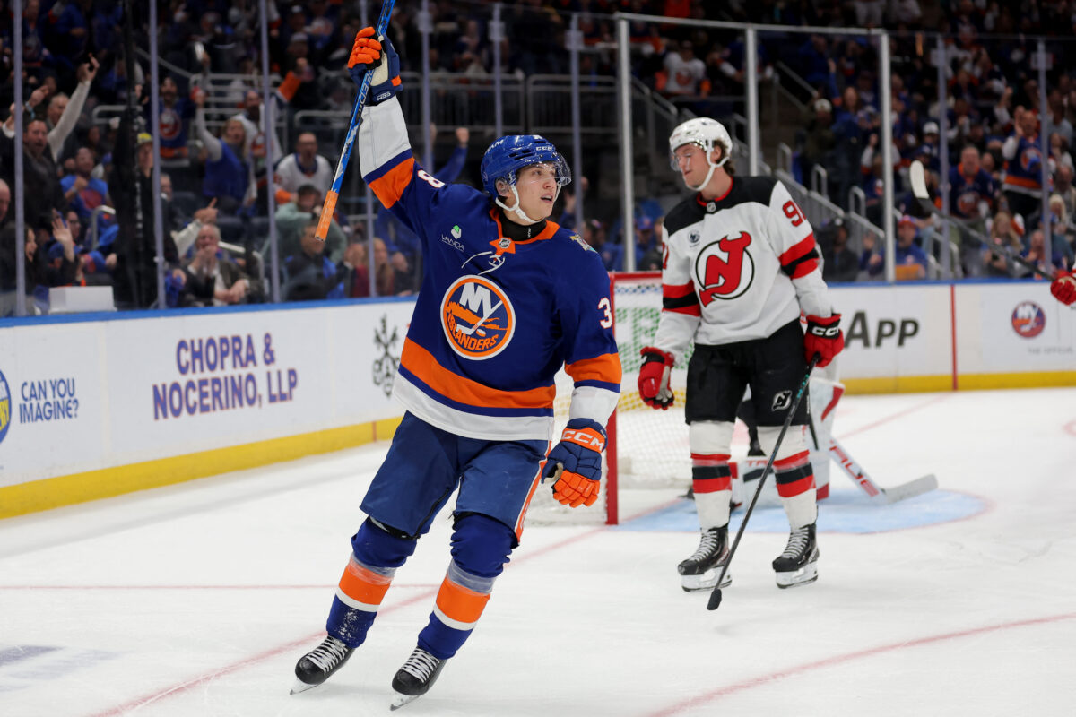 Victor Eklund New York Islanders